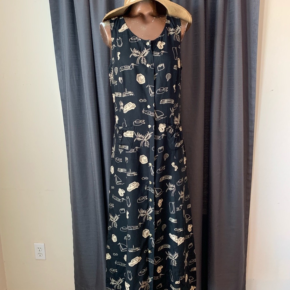 Summer vacation dress size Medium ❤️